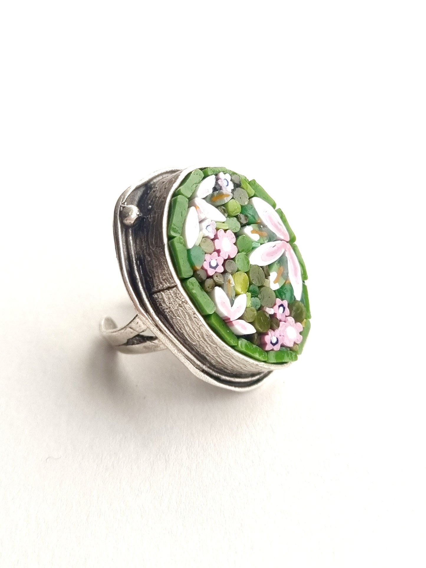 Mosaic Oval Ring