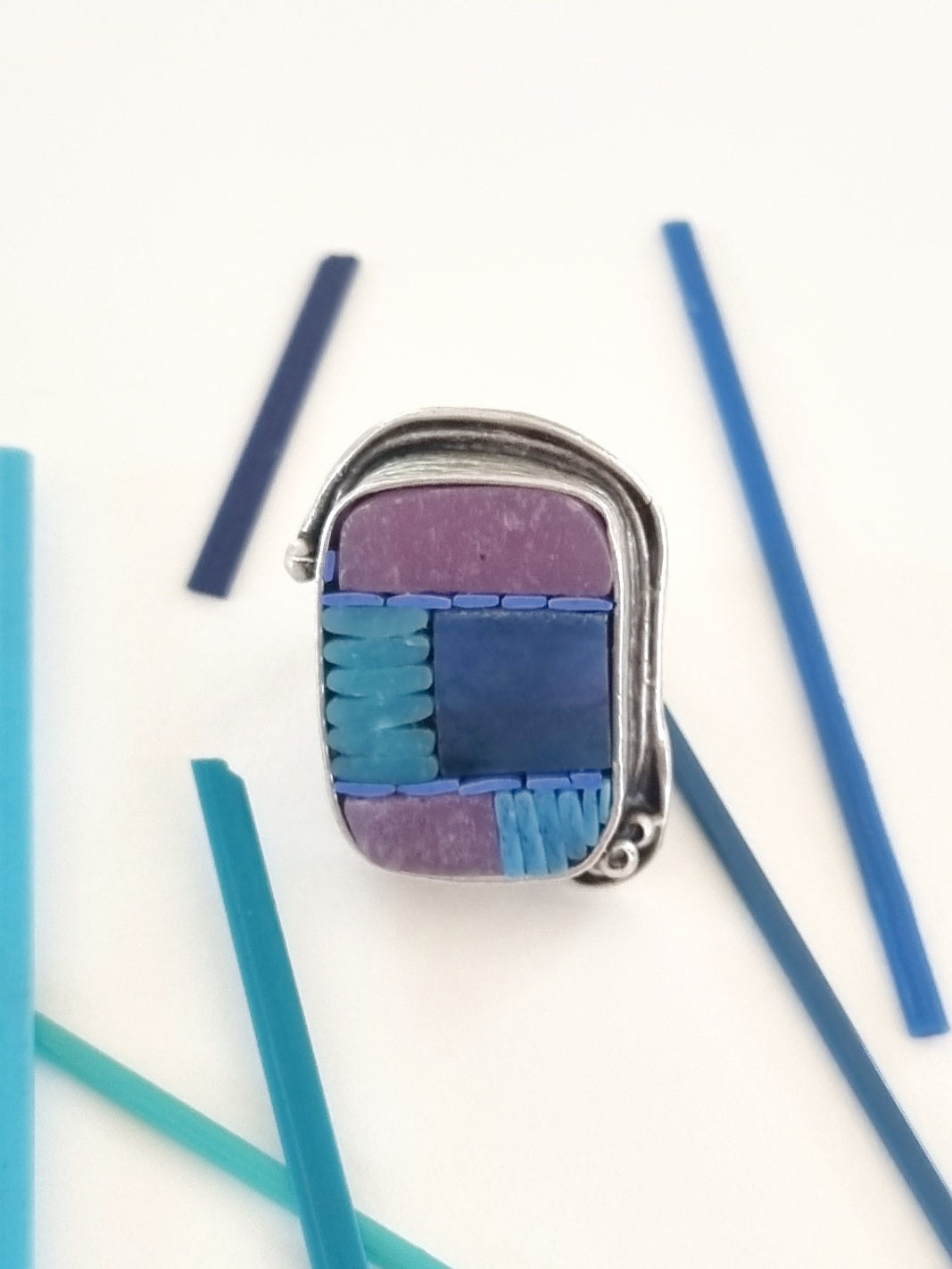 Abstract Mosaic Ring